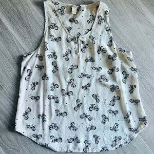 LUCKY BRAND Silk Sleeveless Top with Moto Print